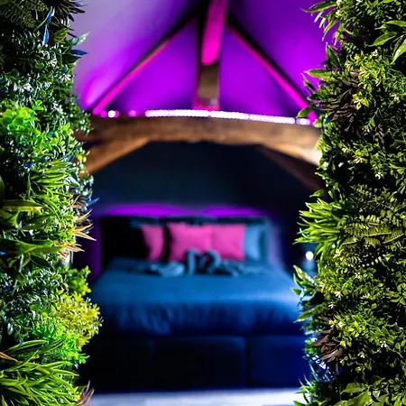 L'evasion, Romantisme, Volupte & Jacuzzi Appartement Saumur