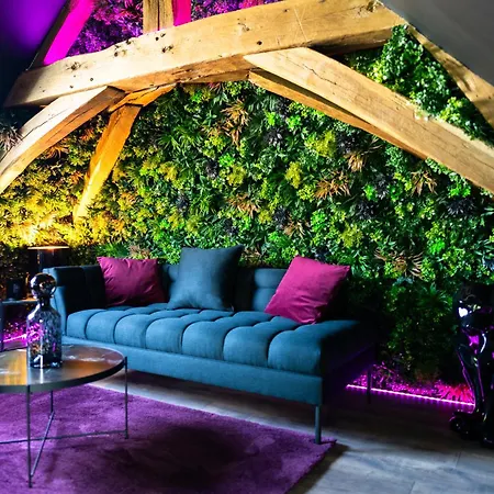 L'evasion, Romantisme, Volupte & Jacuzzi