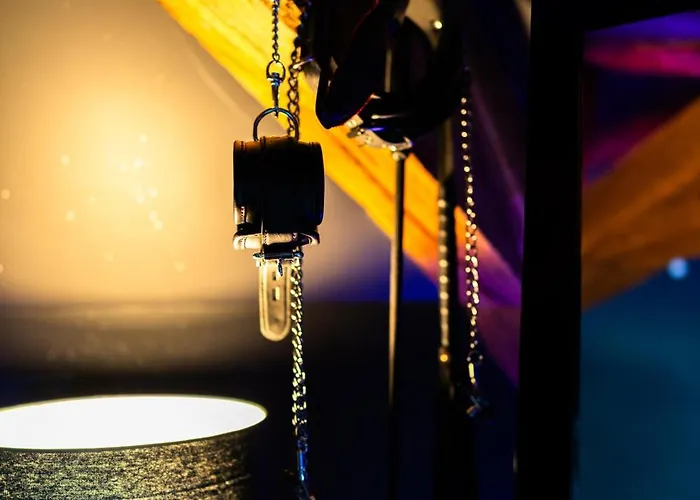 L'evasion, Romantisme, Volupte & Jacuzzi דירה סומור