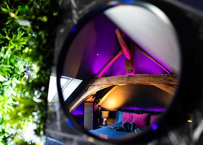 דירה L'evasion, Romantisme, Volupte & Jacuzzi *